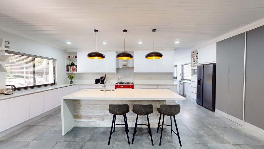 3 Bedroom Property for Sale in The Links Western Cape